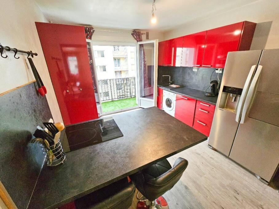 Le Bergson 3 Chambres Stationnement Gratuit Saint-Etienne  Eksteriør billede